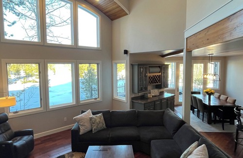 Frisco House | Roomy Renovated Retreat near downtown Frisco and 7 incredible ski resorts!