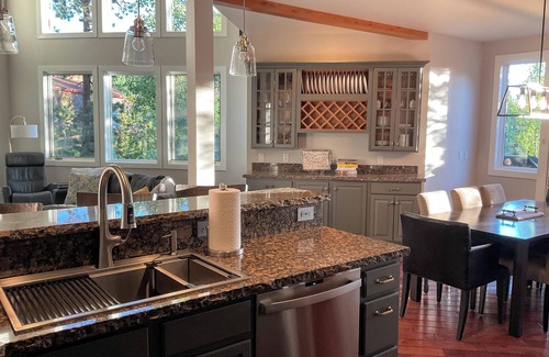Frisco House | Roomy Renovated Retreat near downtown Frisco and 7 incredible ski resorts!