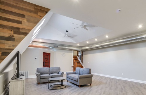 Troy Apartment | Roomy Troy Apt, Walk to Downtown & Waterfront!