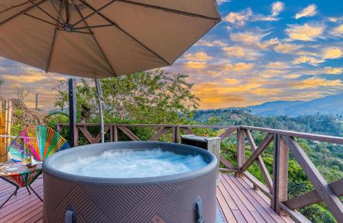 El Penol Hotel | Roots Eco House
