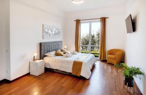 Perugia Apartment | Rosa Bianca - 5 minuti dal Centro con Giardino e Parcheggio Privato