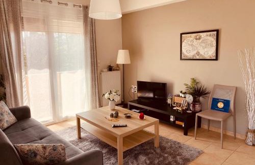 Corfu Town Apartment | Rosa Bianca