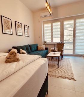 Old Town Apartment | Rosa Canina, Stylish & Brand New Apartment