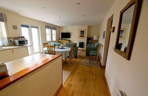 Mortehoe Apartment | Rosalie, a 2 bedroom apartment near the beach at Woolacombe