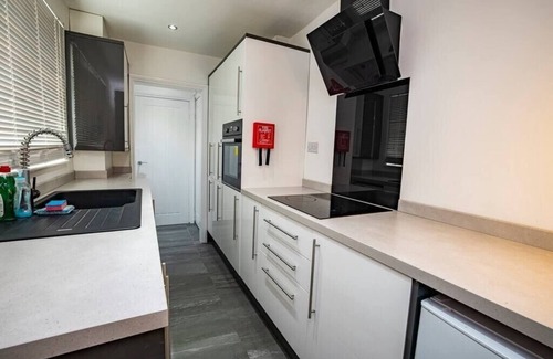 Middlesbrough House | Roscoe House | Workstays UK