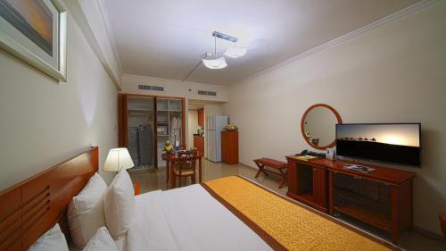 Al Mankhool Apartment | Rose Garden Hotel Apartments - Bur Dubai