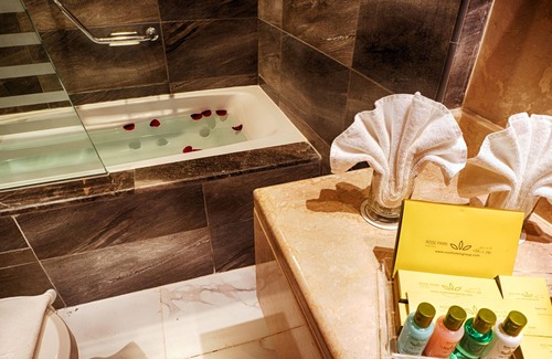 Al Barsha 1 Hotel | Rose Park Hotel Al Barsha