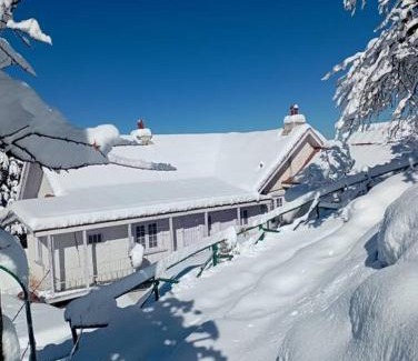 Shimla House | Rose Studio Cottage at Mashobra's PrivateHeritage