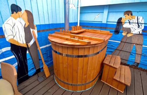 Belfast House | Rose Titanic Belfast holiday home