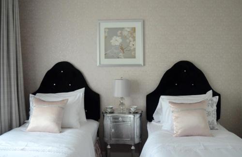 West End Apartment | Rosellen Suites at Stanley Park