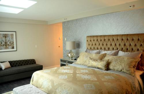 West End Apartment | Rosellen Suites at Stanley Park
