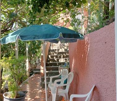Sestri Levante Apartment | Roses House
