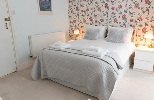 Weston-super-Mare House | Rosita Guest House