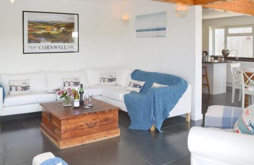 Saint Gennys House | Roskear
