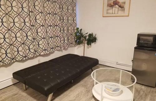 Roslyn House | Roslyn Village Motel RM1