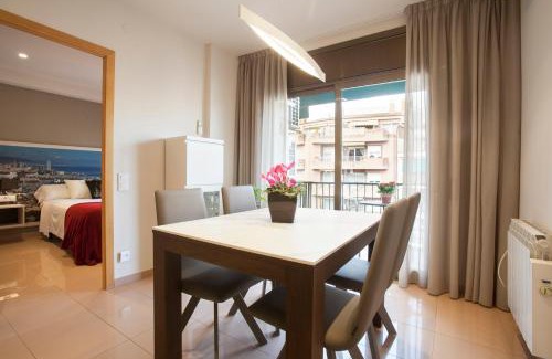 El Camp de l'Arpa del Clot Apartment | Rosselló Apartment