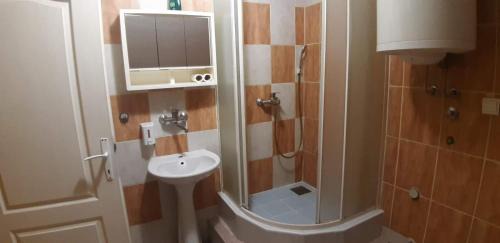 Palilula Apartment | Rosso Apartments