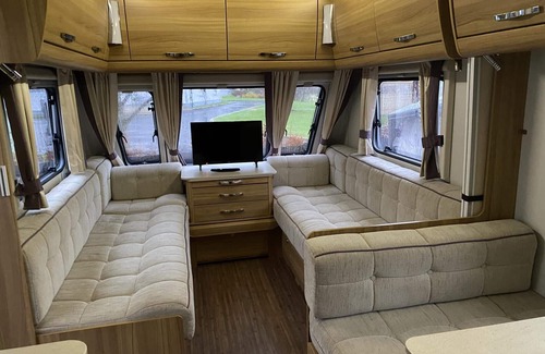 Rostrevor Cabin | Rostrevorvalley Caravan Experience Private Hottub