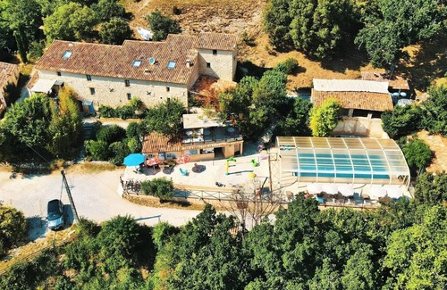 Esparron-de-Verdon Cabin | Roulotte 21m2 1 Schlafzimmer + Terrasse halbbedeckt 3 Personen