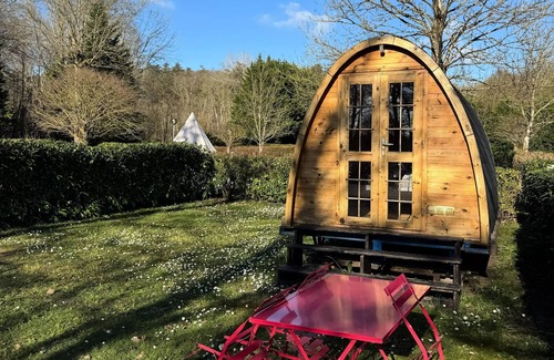 Bagneaux-sur-Loing Cabin | Roulotte Baudelaire 1 Room 2 People