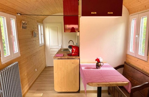 Jossigny Ski Chalet | Roulotte