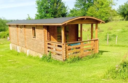 Orthez Ski Chalet | Roulotte toute équipée