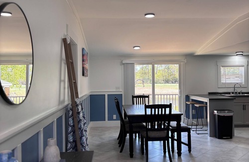 Shallotte House | Rounding Run Retreat - newly renovated 3 bedroom conveniently near beaches