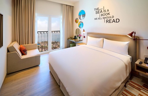 Ras Al Khaimah Hotel | Rove Al Marjan Island