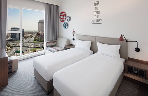 Bur Dubai Hotel | Rove Healthcare City - Bur Dubai