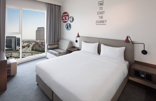 Bur Dubai Hotel | Rove Healthcare City - Bur Dubai