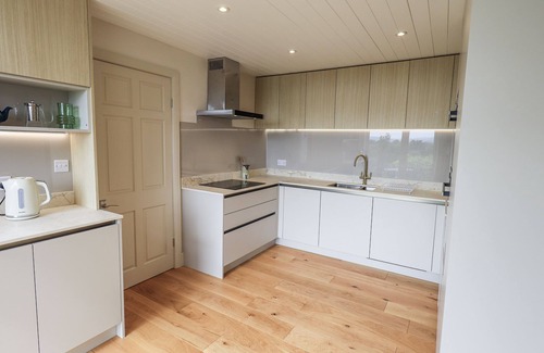 Crook Cottage | ROWAN HILL, family friendly, character holiday cottage in Crook