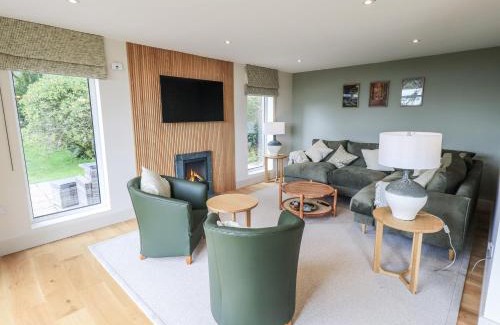 Crook House | Rowan Hill