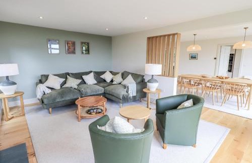 Crook House | Rowan Hill