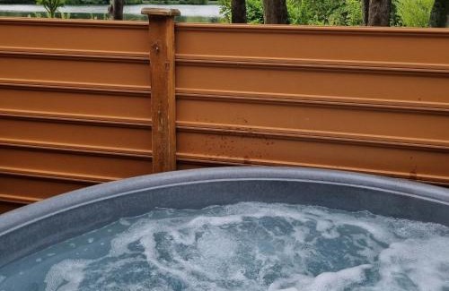 York House | Rowan Lodge 3 Hot Tub