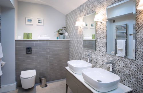 Rowton Hotel | Rowton Hall Hotel and Spa