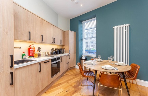 Old Town Apartment | Royal 2bed Apartment City Center