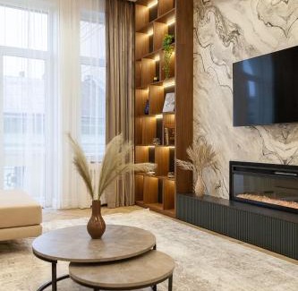 Lviv City Center Apartment | Royal Apartment on Fredra 4a