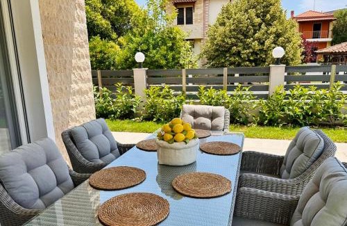 Nikita Apartment | Royal Apartments - Nikiti