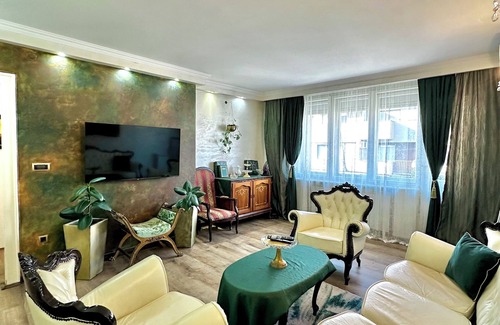 Vracar Apartment | Royal Baroque apartment with amazing VIEW