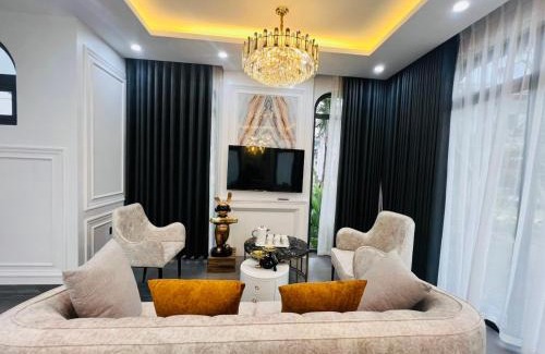 Van Don Villa | Royal Beach Villa Sonasea Vân Đồn Quảng Ninh