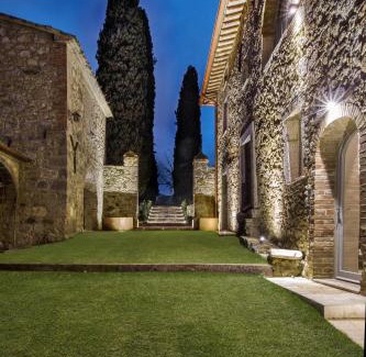 Sarteano Villa | ROYAL COUNTRY VILLA