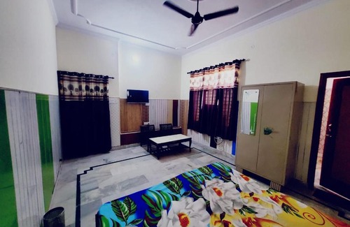 Amritsar Bed & Breakfast | Royal estate villa