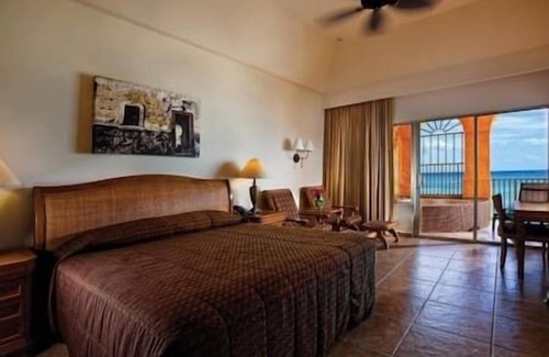 S.M. 57 Resort | Royal Hacienda Beachfront Resort Playa Del Carmen