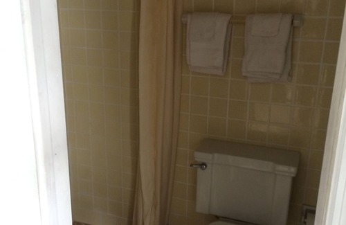 Higbees Daytona Hotel | Royal Inn