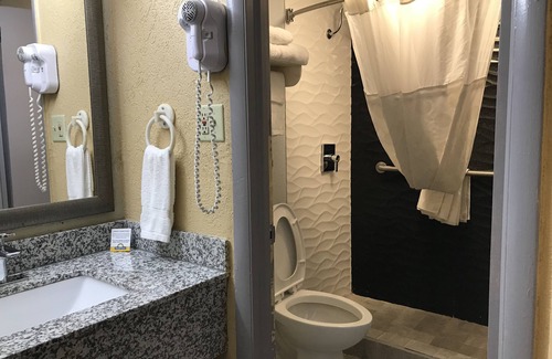 Durham Hotel | Royal Inn