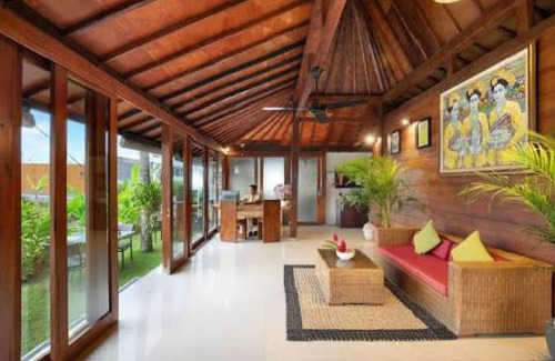 Beraban Villa | Royal Nyanyi Villas