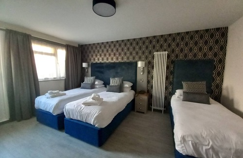 Porthmadog Hotel | Royal Sportsman Hotel