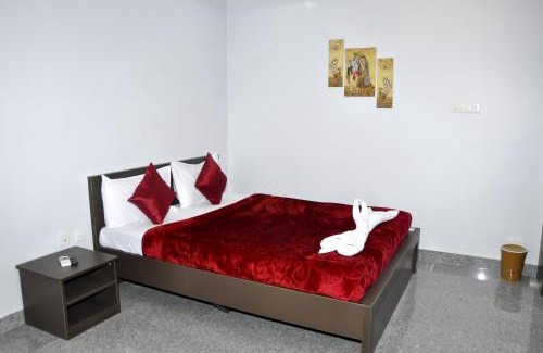 Sirkazhi Hotel | Royaleinn Sirkali