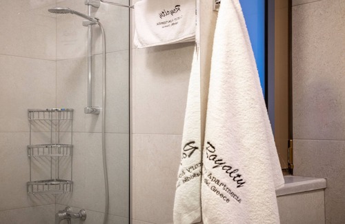 Nikita House | Royalty Suites Seaside