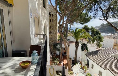 Tamariu Apartment | RR1. Terrace and balcony with spectacular views